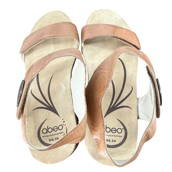 Abeo Una Sandal Women's 8.5 N Tan Leather Adjustable Strap Wedge Platform Shoe - Picture 6 of 10